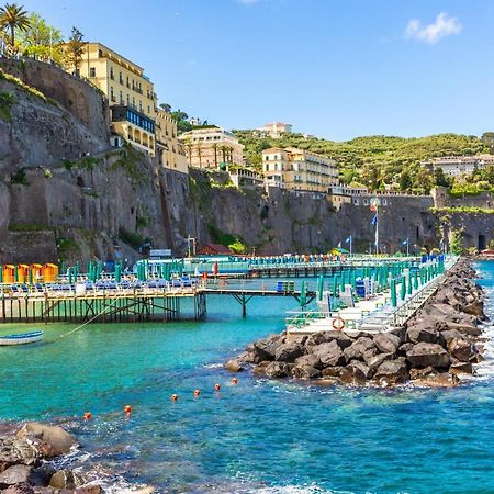 A Suites Sorrento Eksteriør bilde